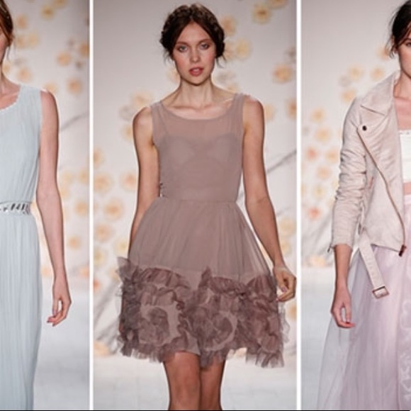 Lauren Conrad Runway Limited Edition Dress - Picture 8 of 8